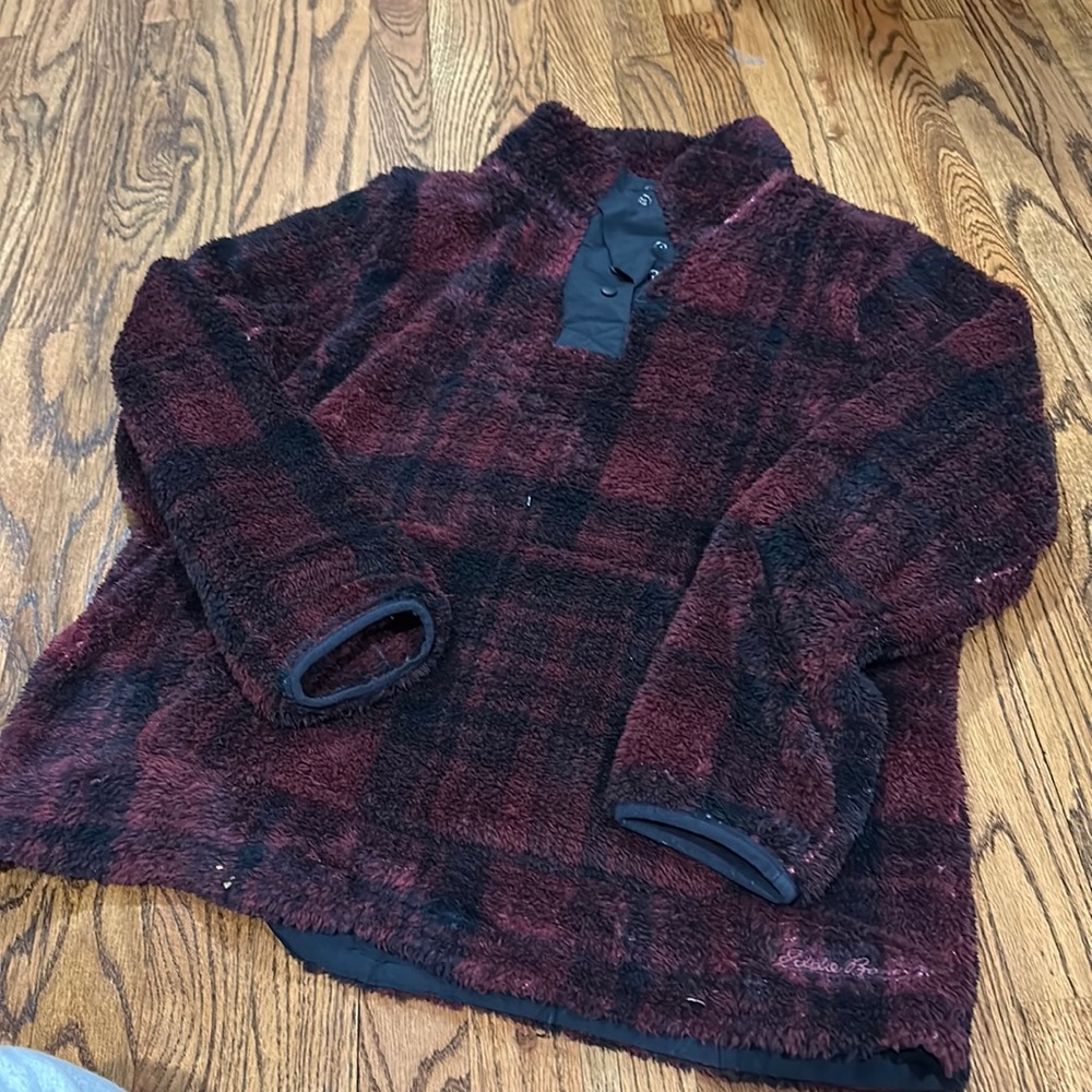 Eddie Bauer pullover